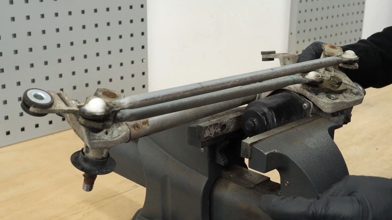 Remove the wiper motor assembly