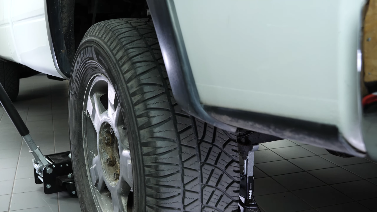 Lift the vehicle