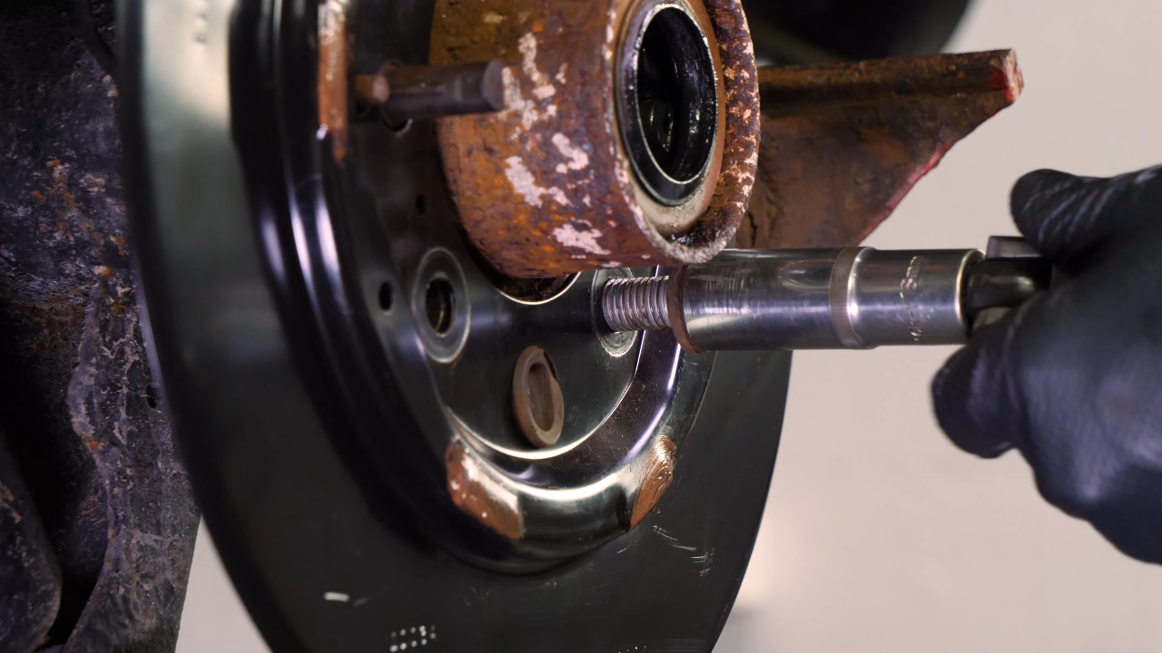 Remove the anchor plate