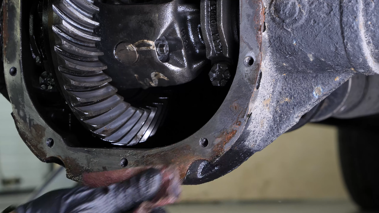 Clean the differential surface