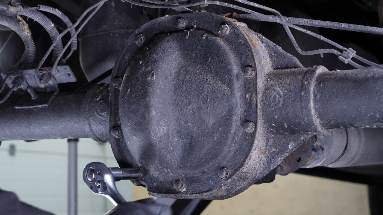 Bleed the differential fluid