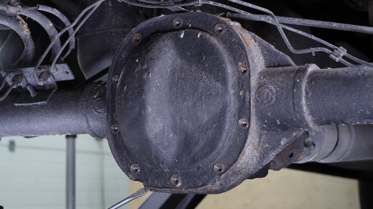 Bleed the differential fluid