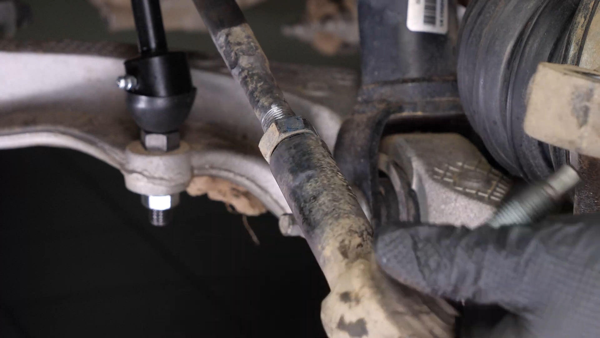 Remove the outer tie rod