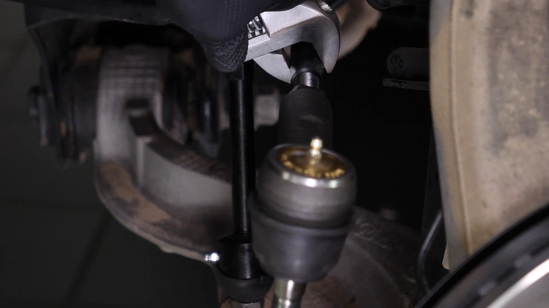 Install the new outer tie rod