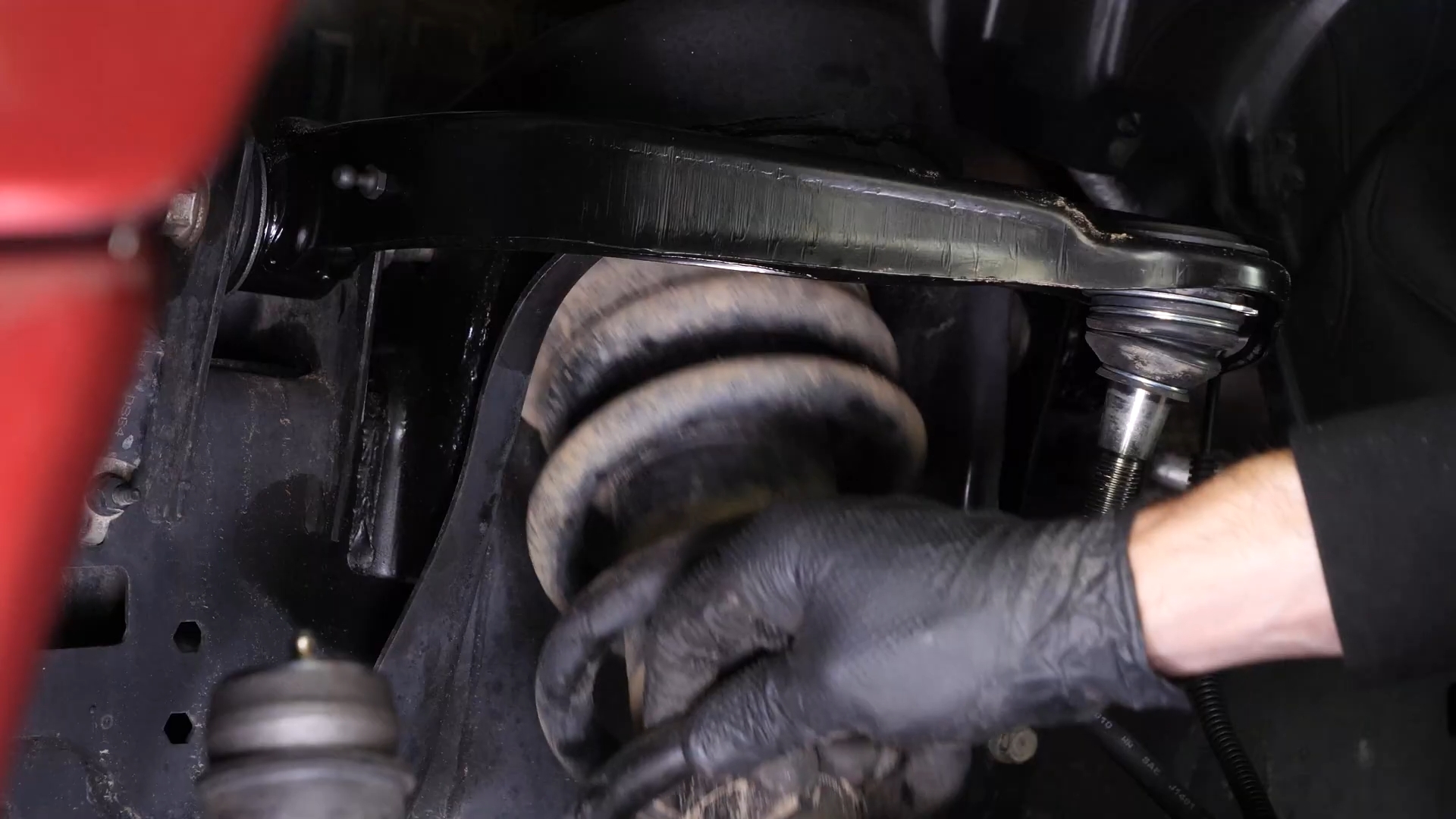 Remove the strut