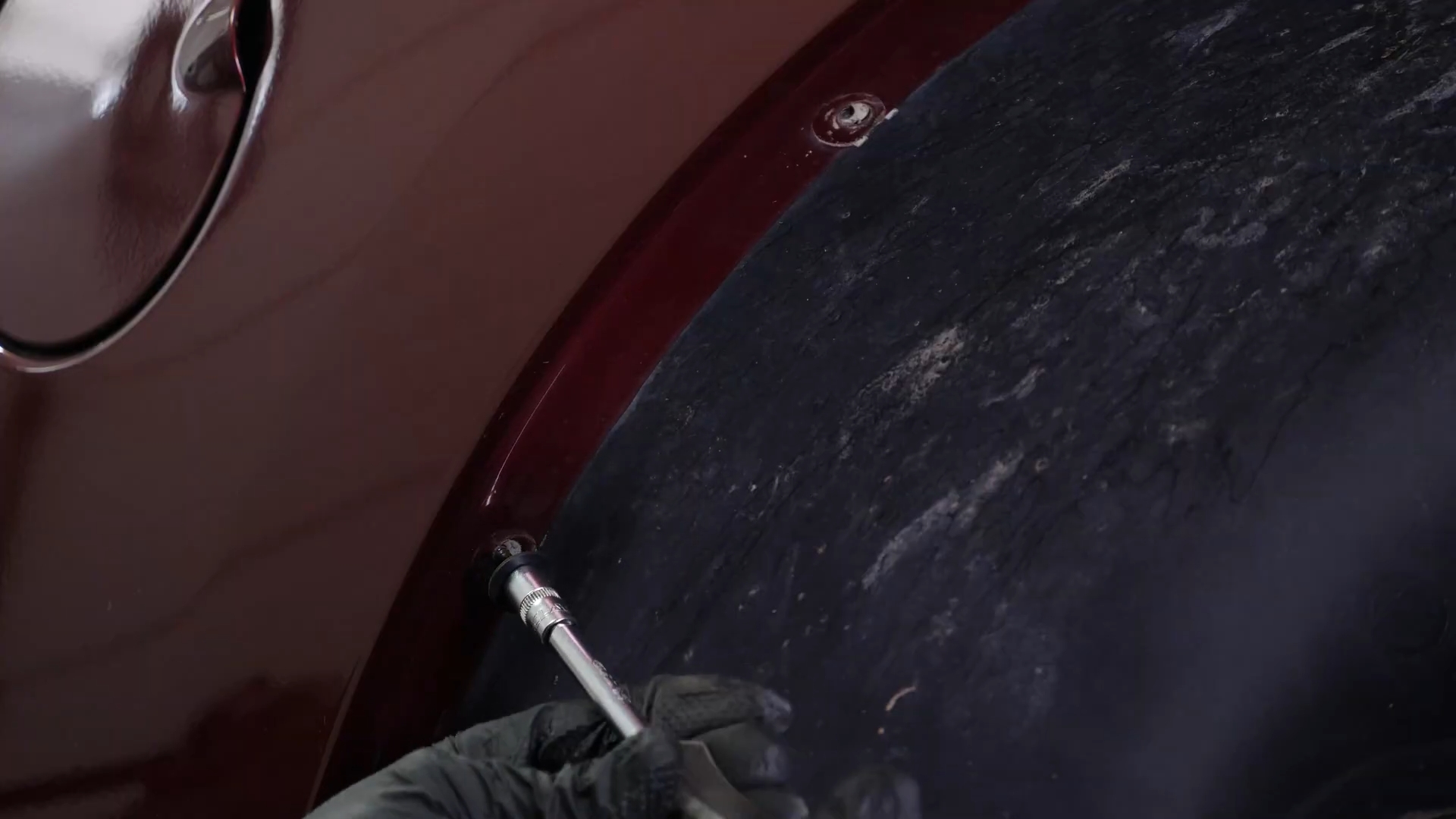 Remove the mudguard