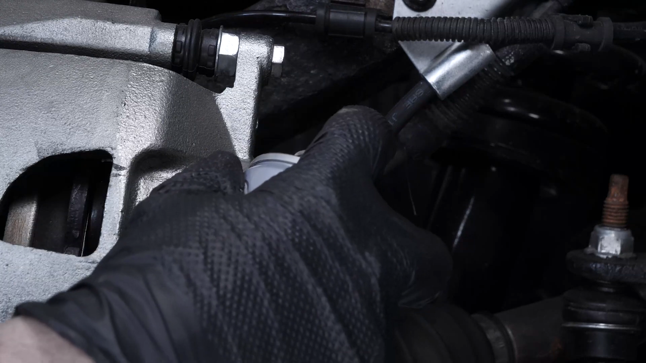 Prepare the rear bleeder