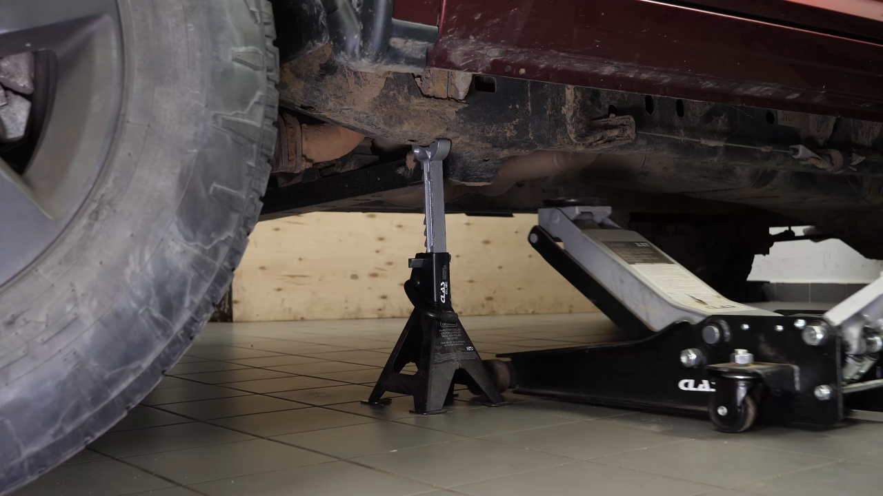 Lift the vehicle