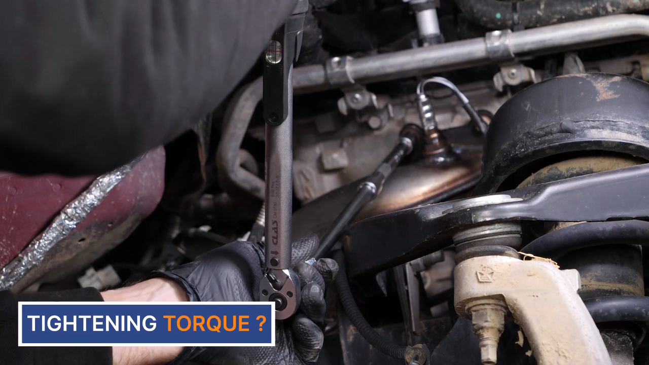 Install the catalytic converter