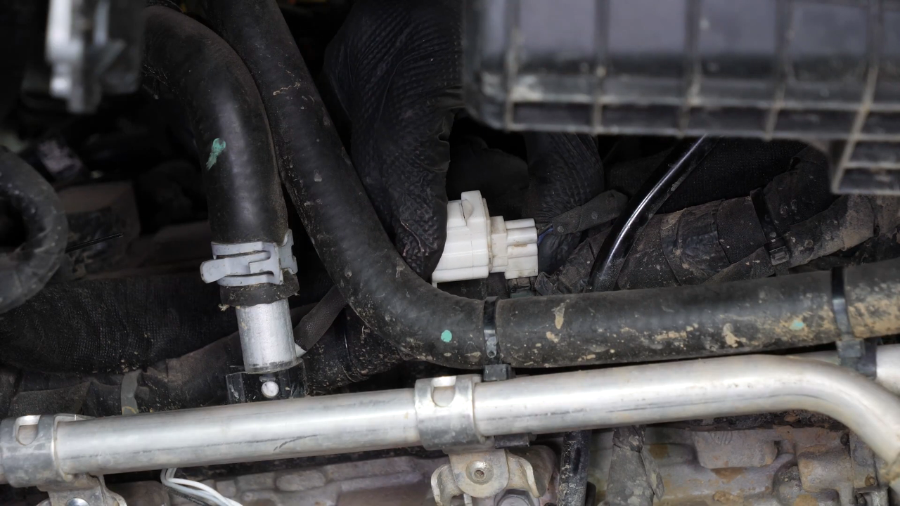 Reconnect the sensor