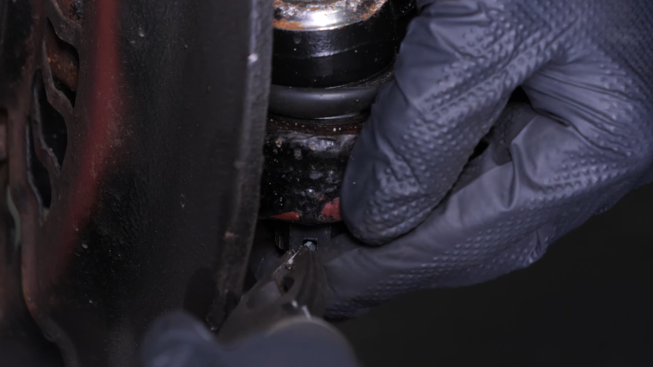 Remove the outer tie rod