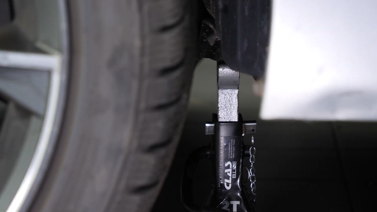 Lift the vehicle