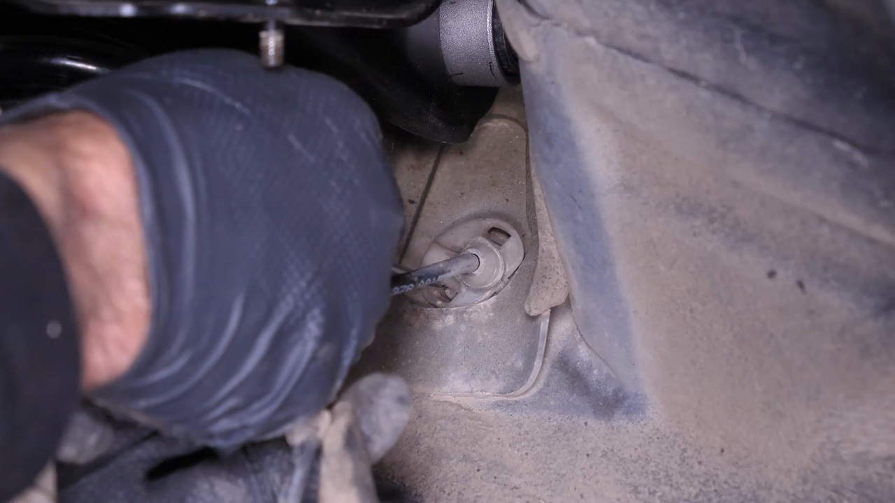 Remove the cable from its housings