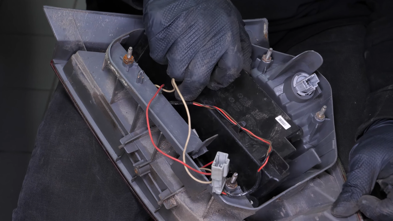 Disconnect the tail light