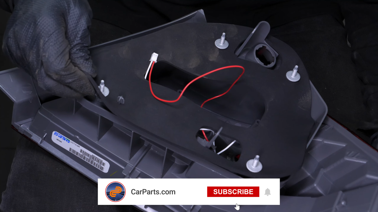 Reconnect the tail light