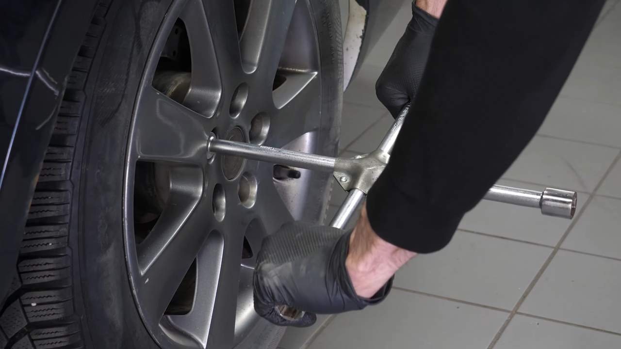 Lift the vehicle