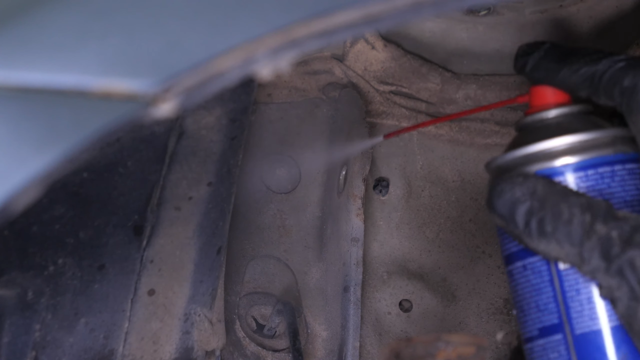Set up the new control arm