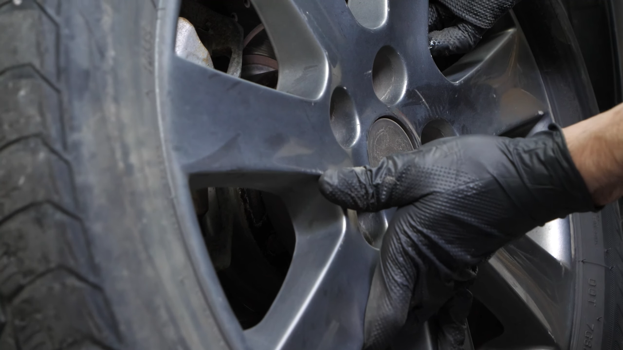 Tightening tips for the CV axle nut