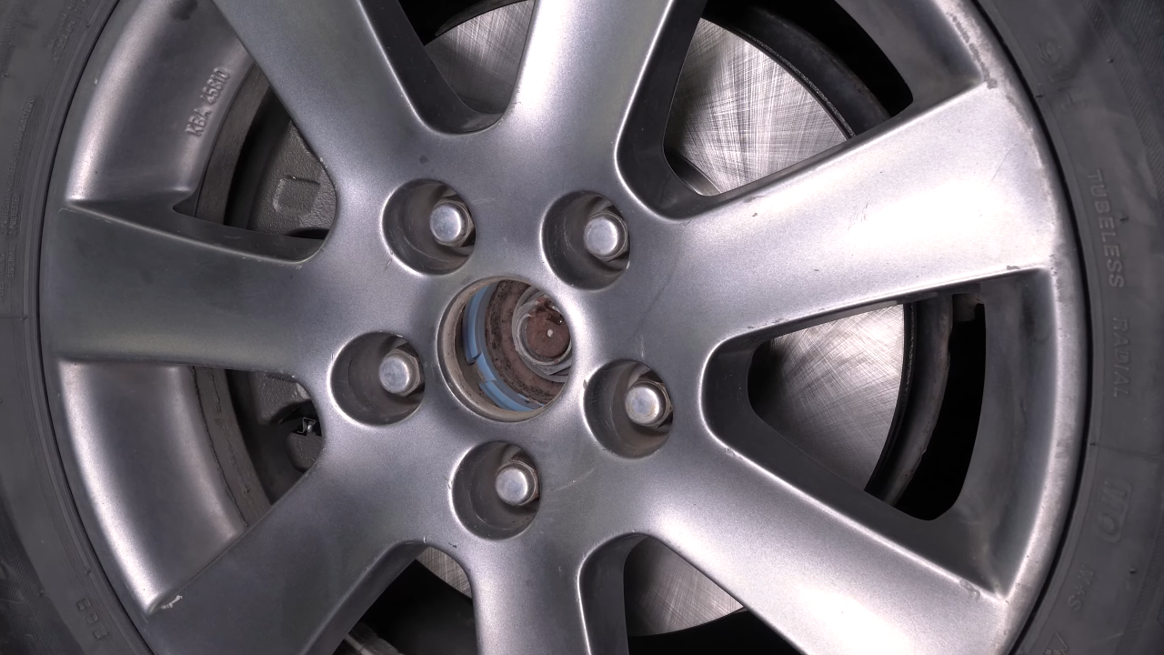 Loosen the wheel hub nut
