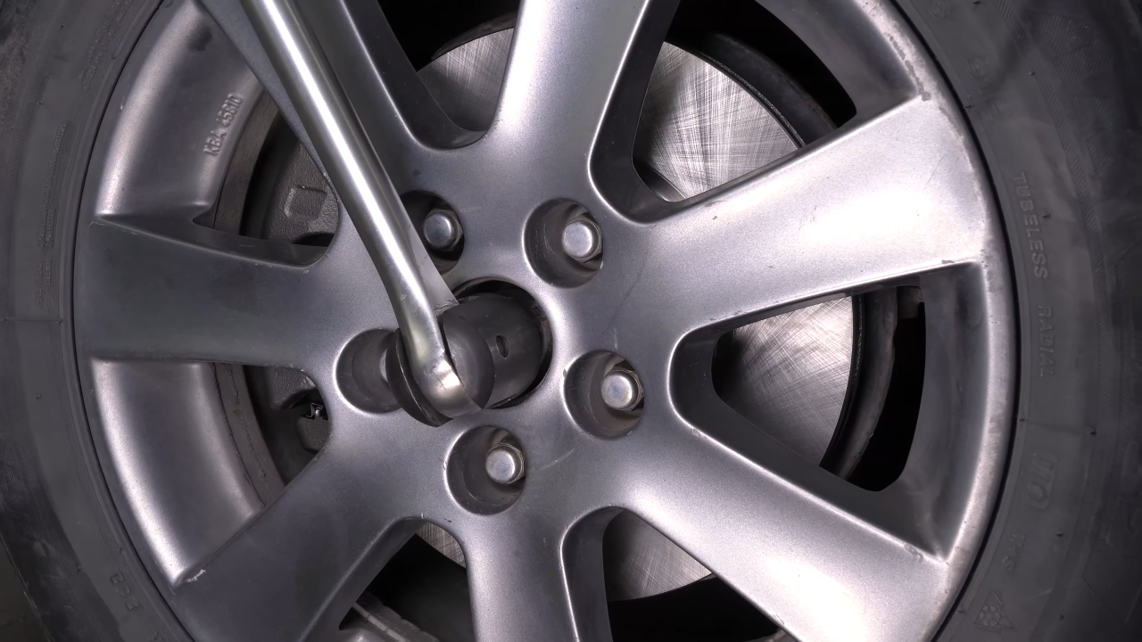 Loosen the wheel hub nut