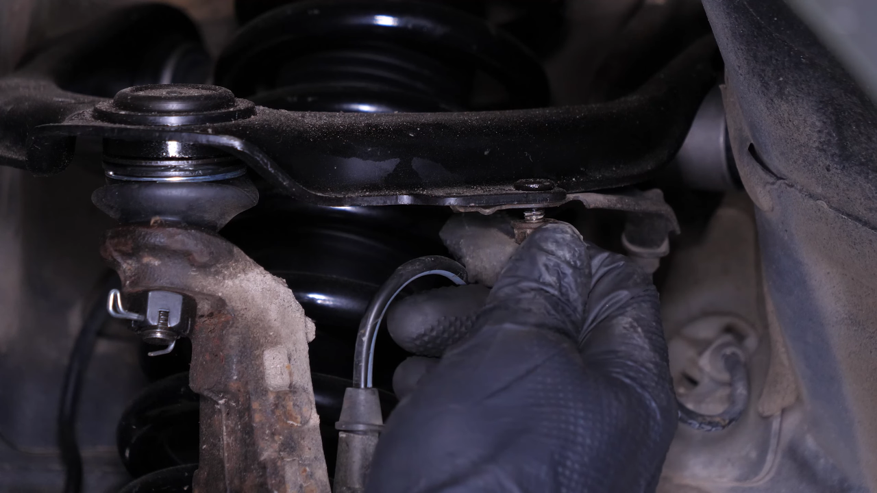 Remove the cable from its housings