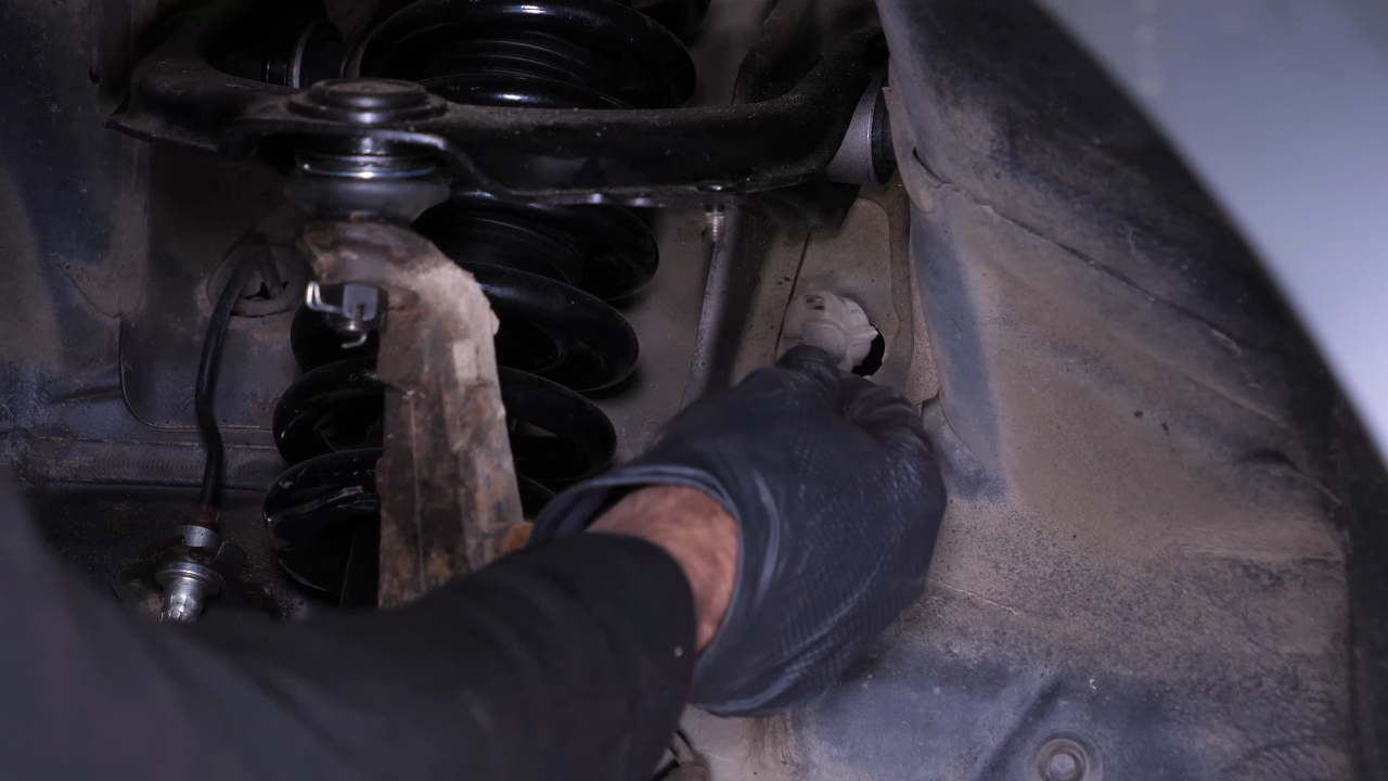 Remove the cable from its housings