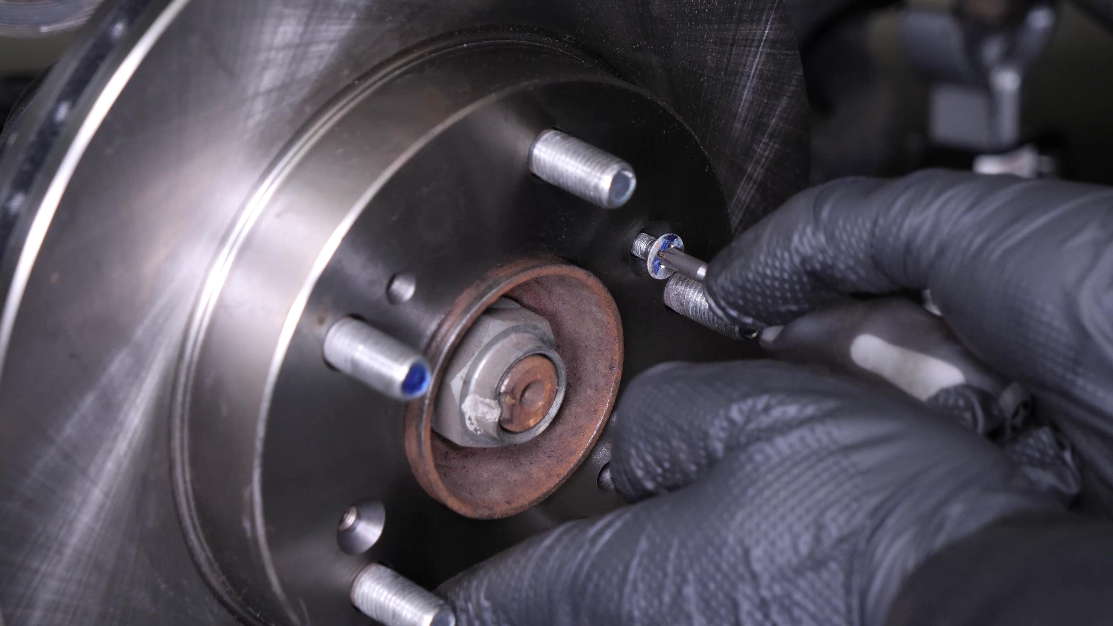 Install the new brake disc