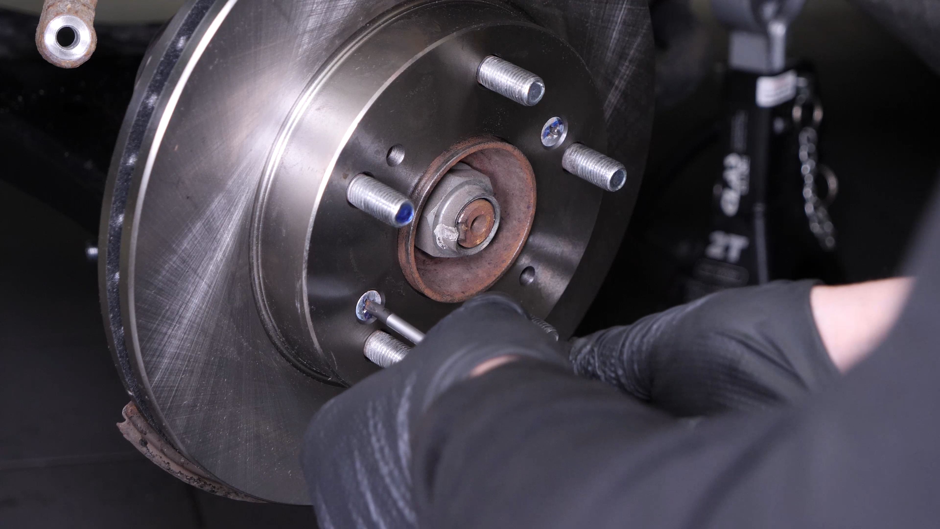 Install the new brake disc