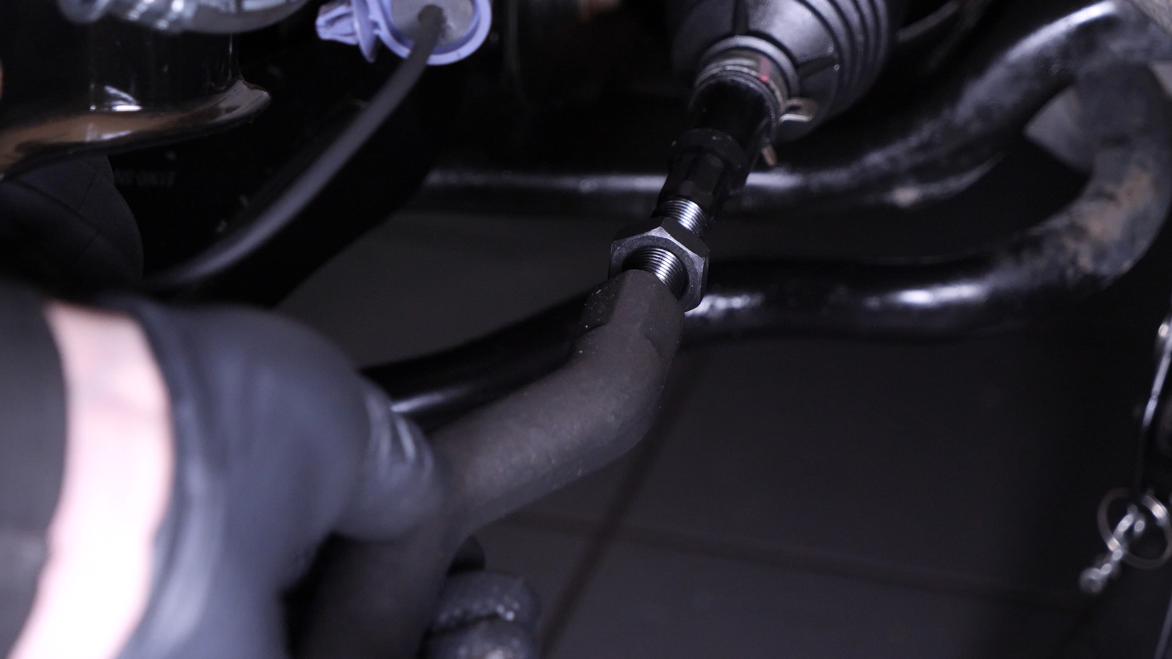 Install the new outer tie rod