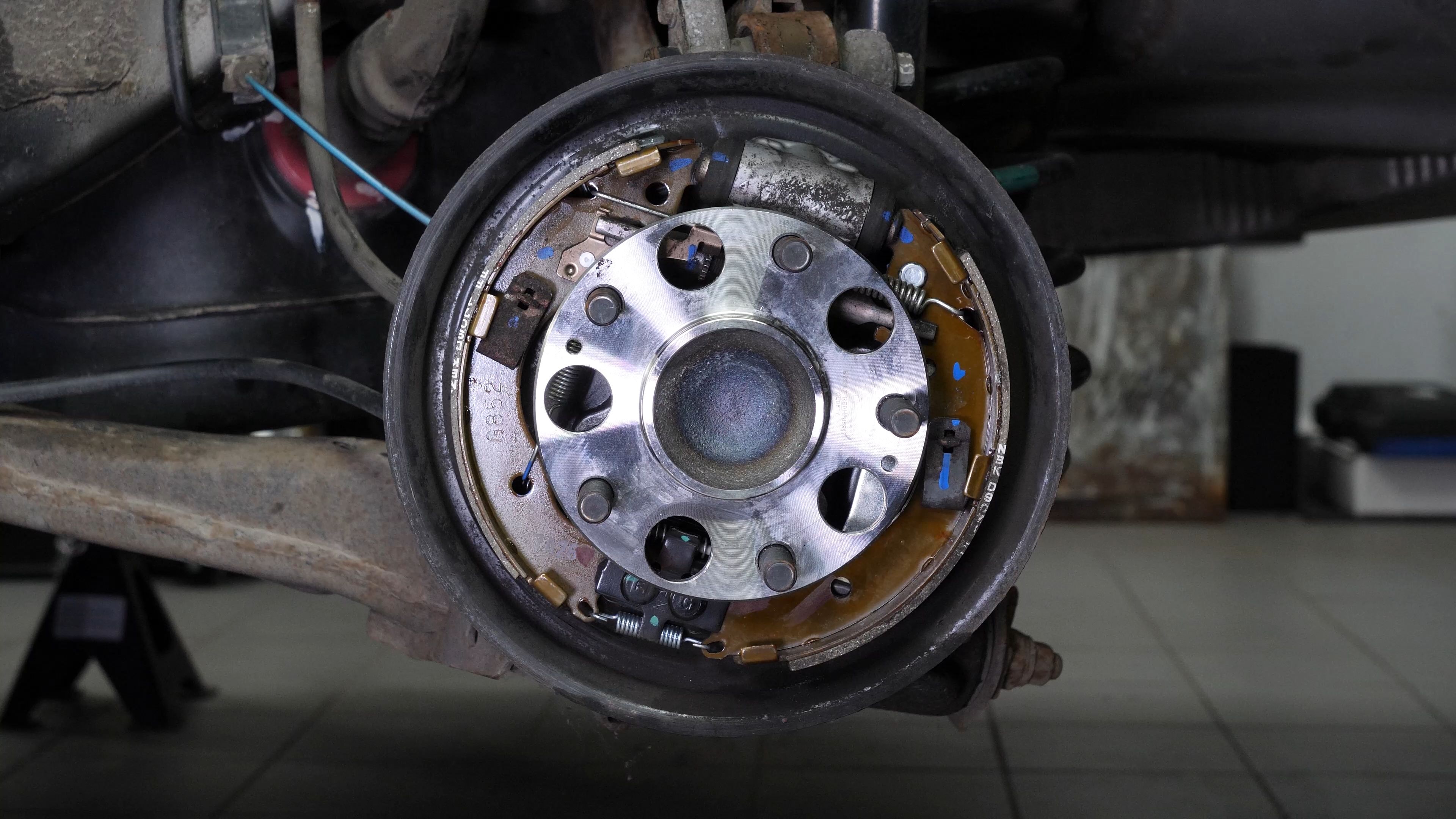 Remove the brake shoes