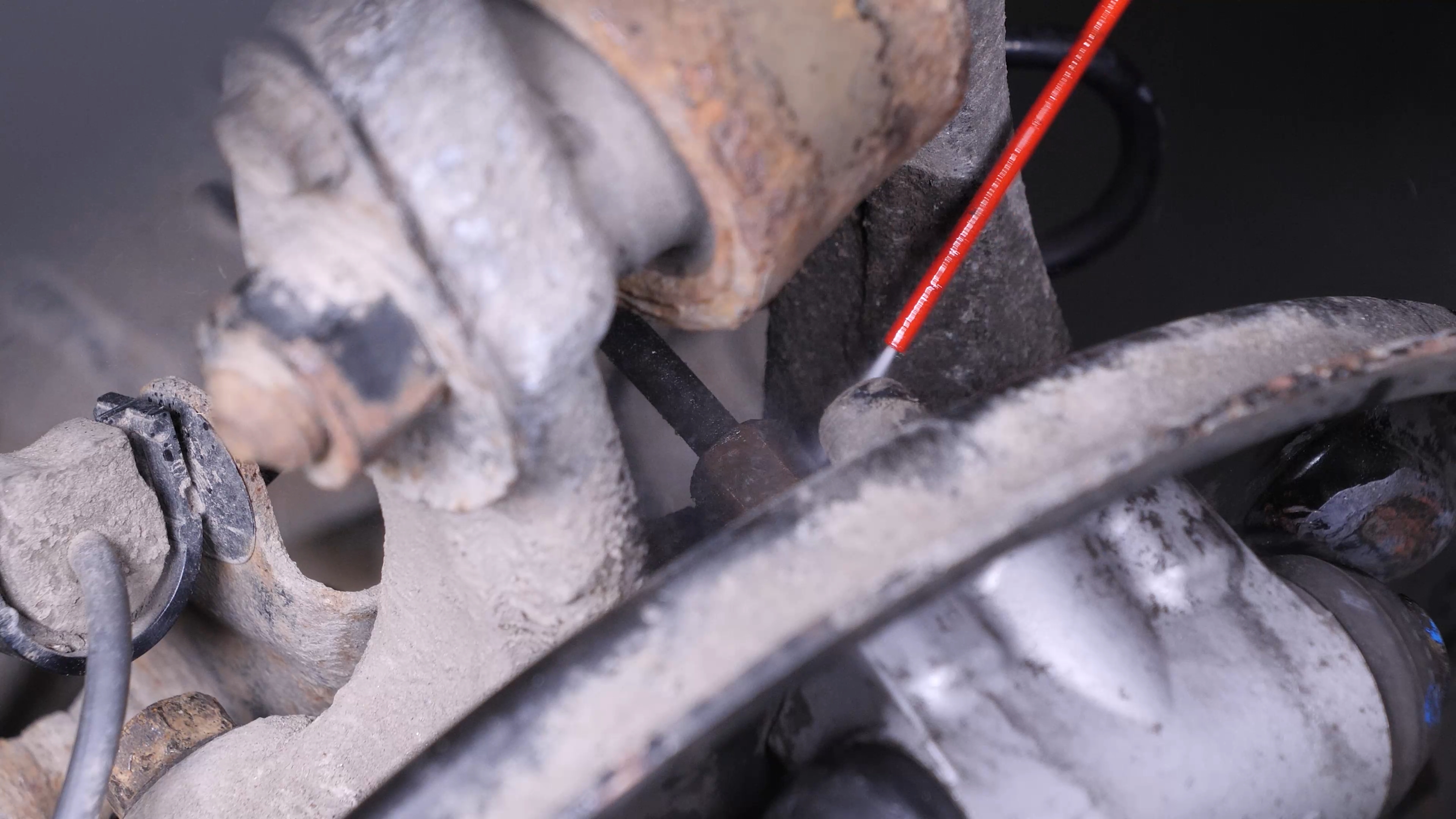 Remove the brake cylinder