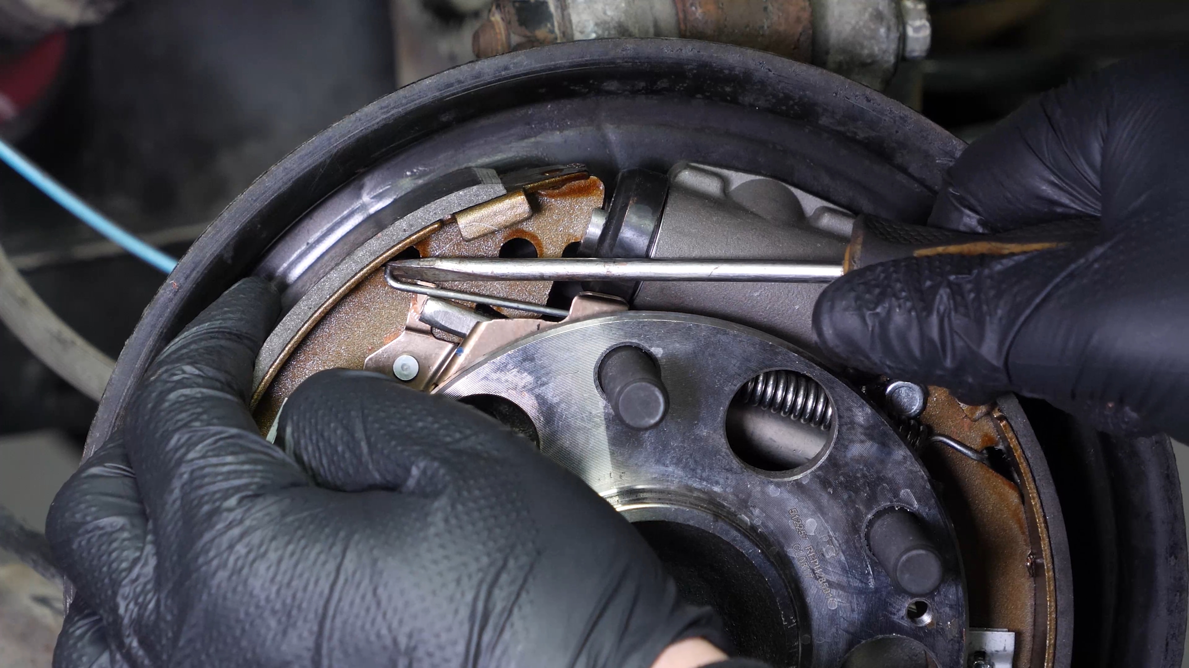 Install the forward brake shoes