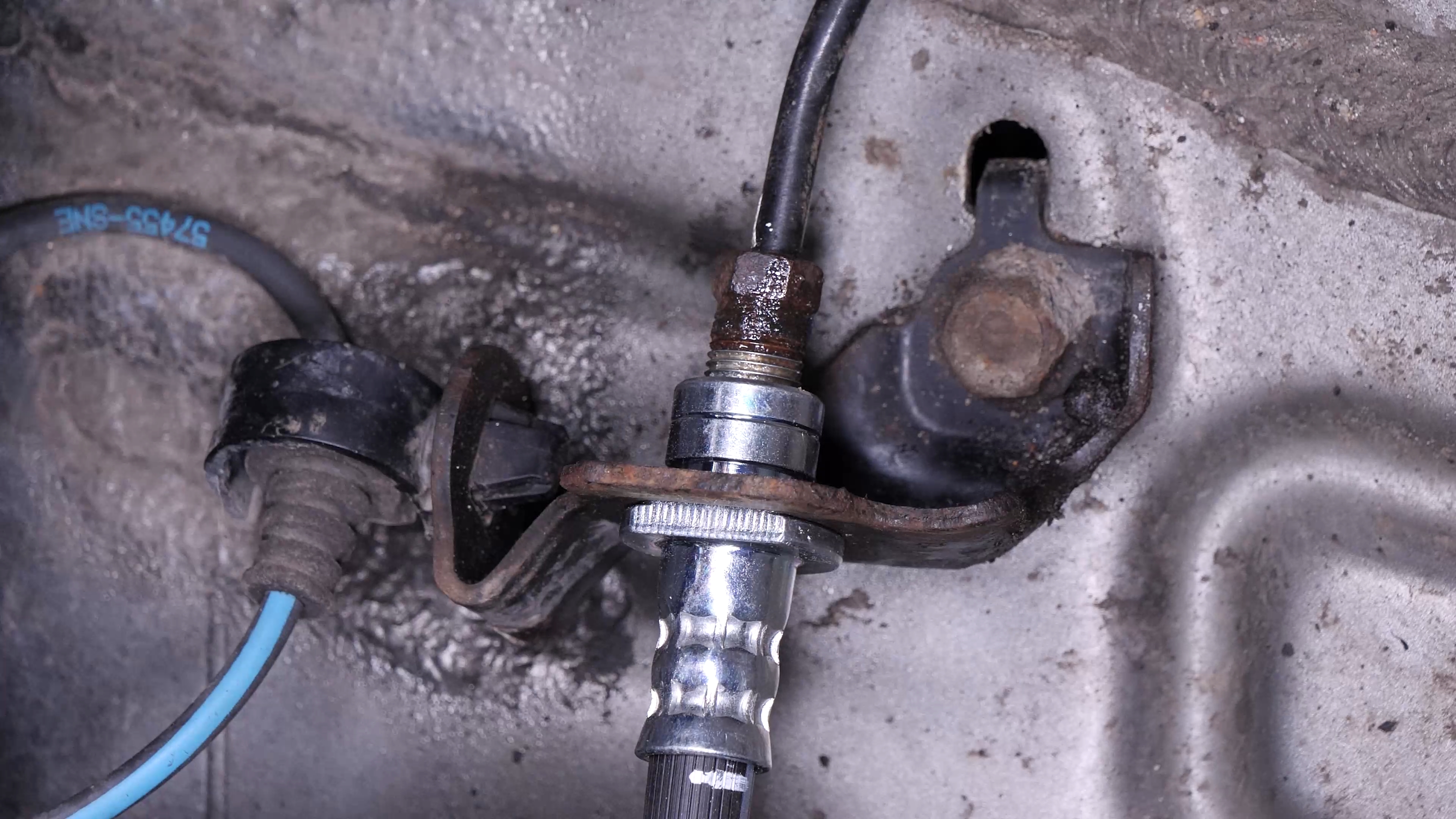 Install the new brake hose