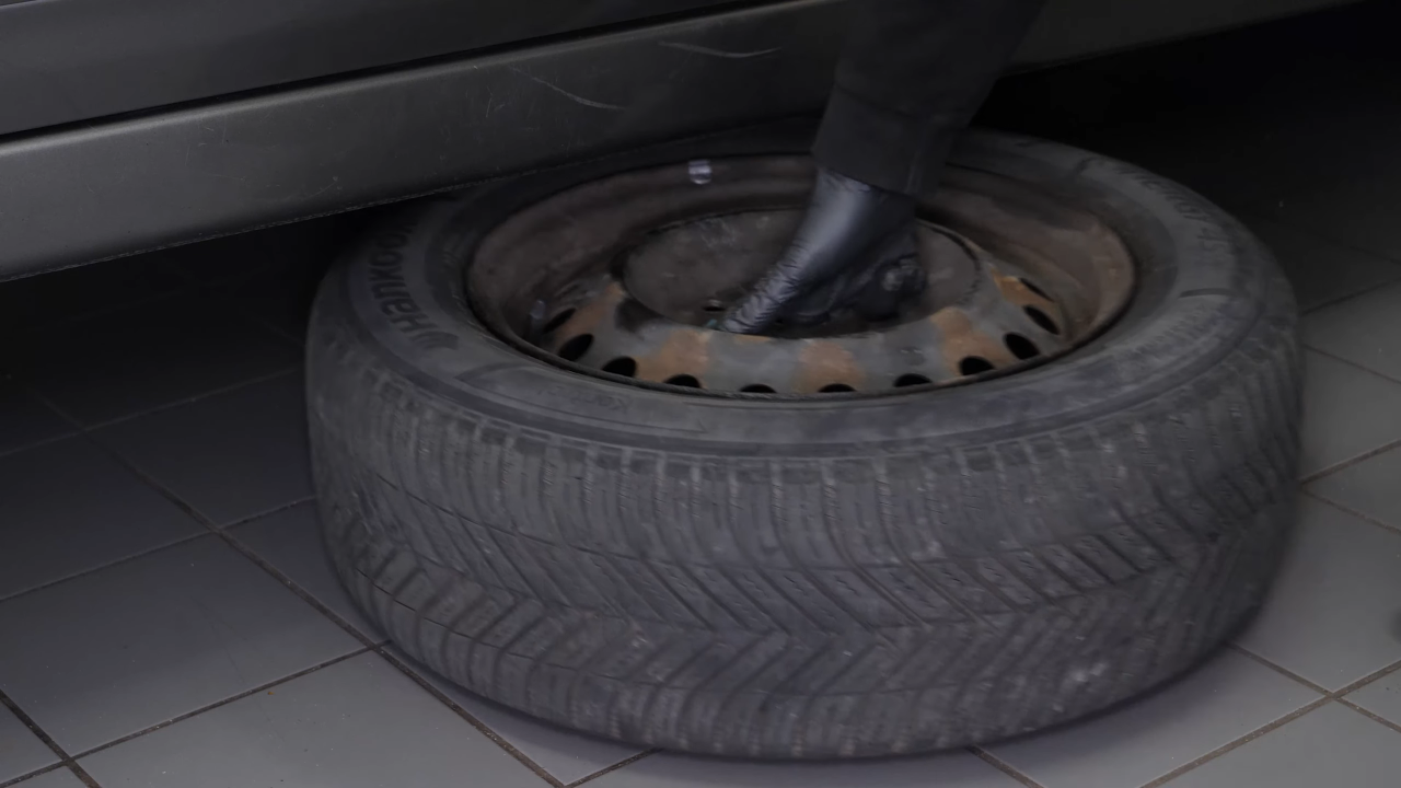 Put the vehicle back on the ground