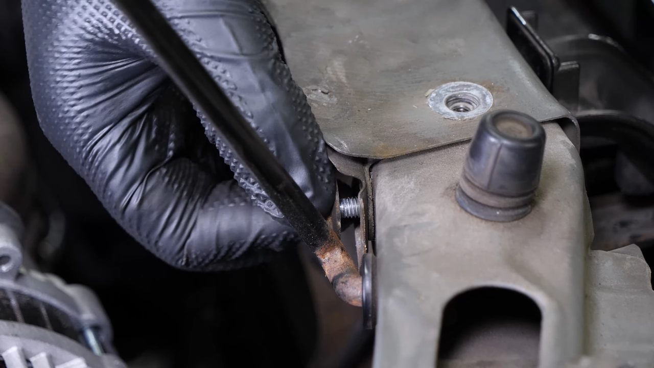 Remove the radiator support