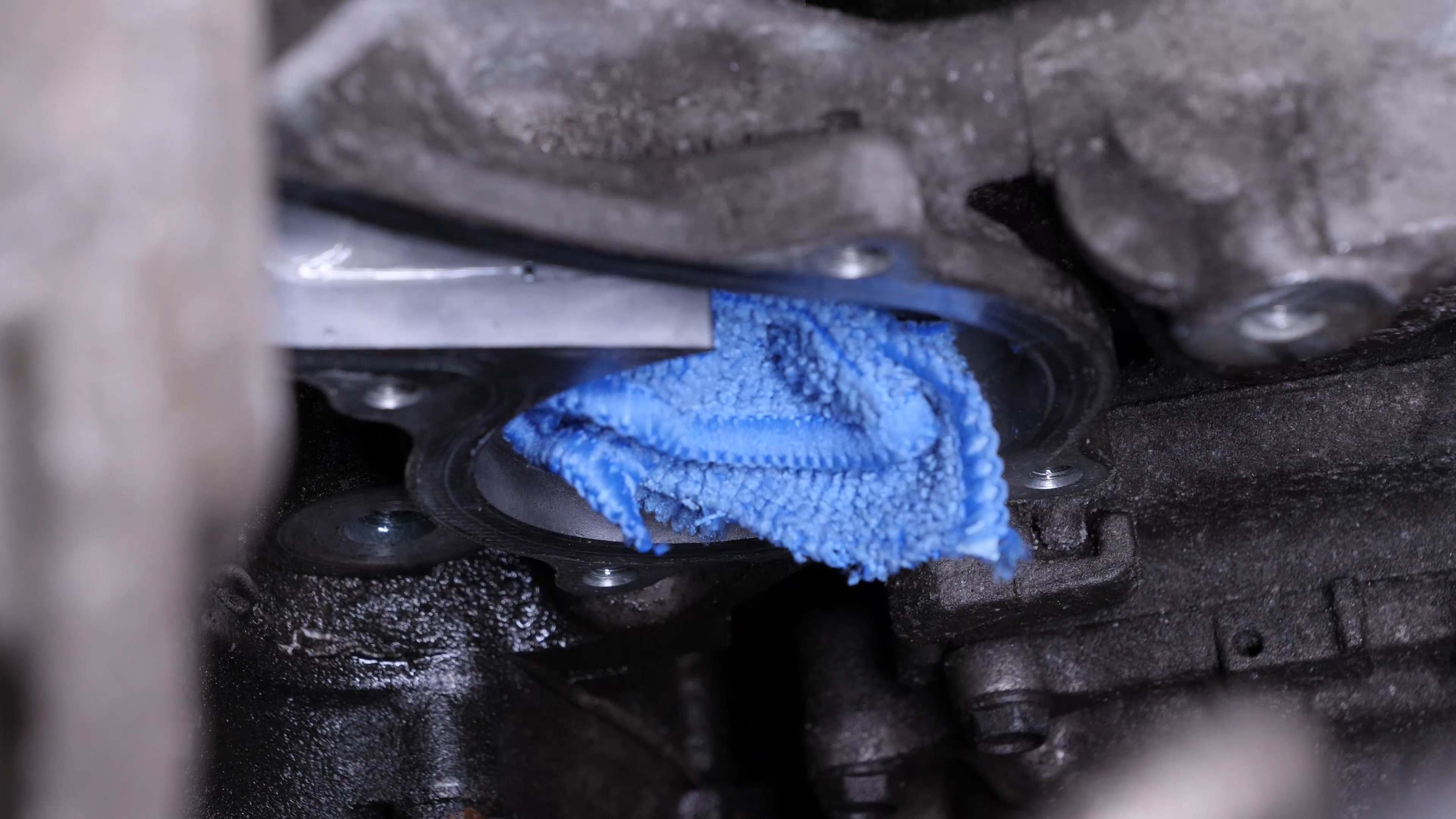 Clean the gasket surface