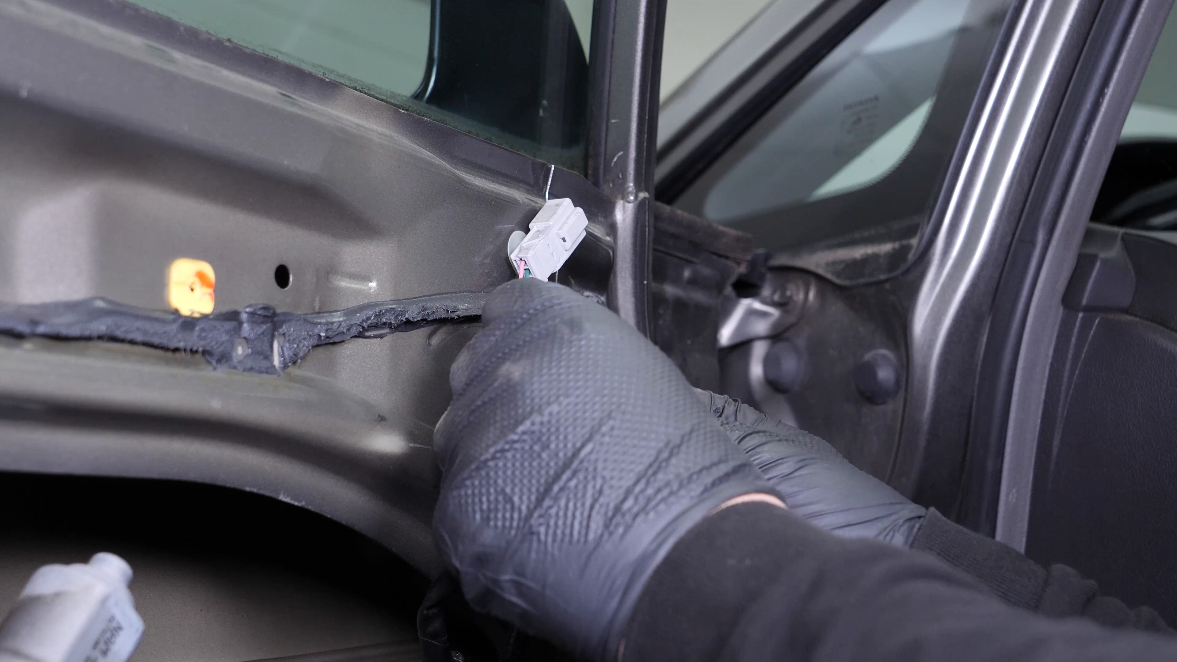 reconnect the side view mirror connector