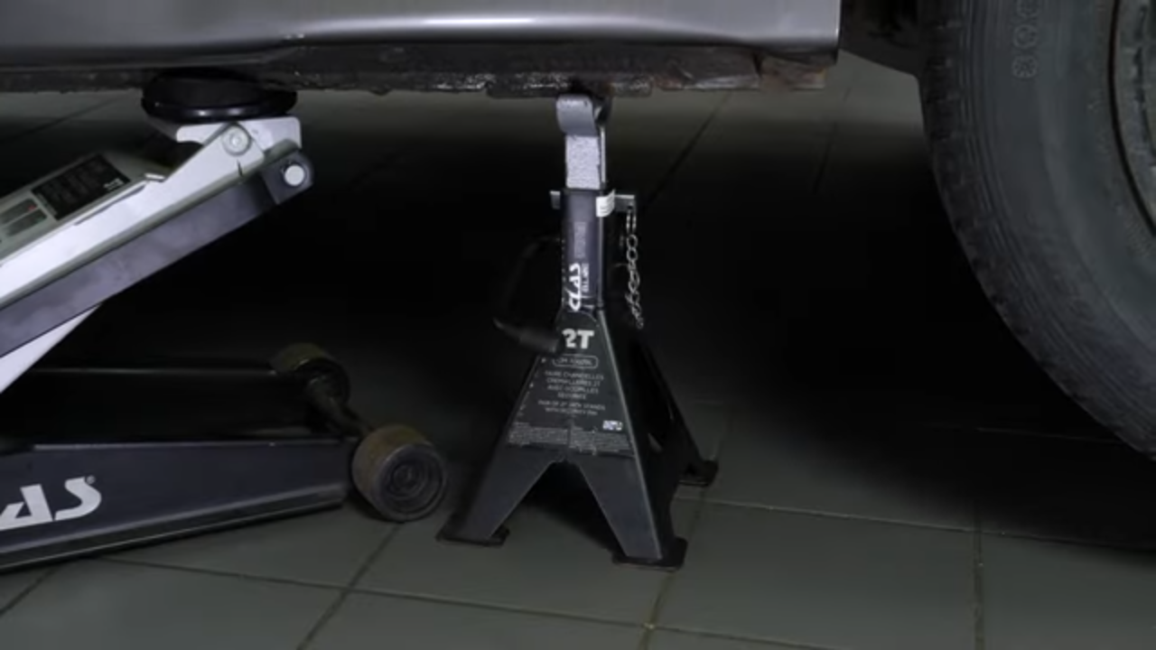 Lift the vehicle