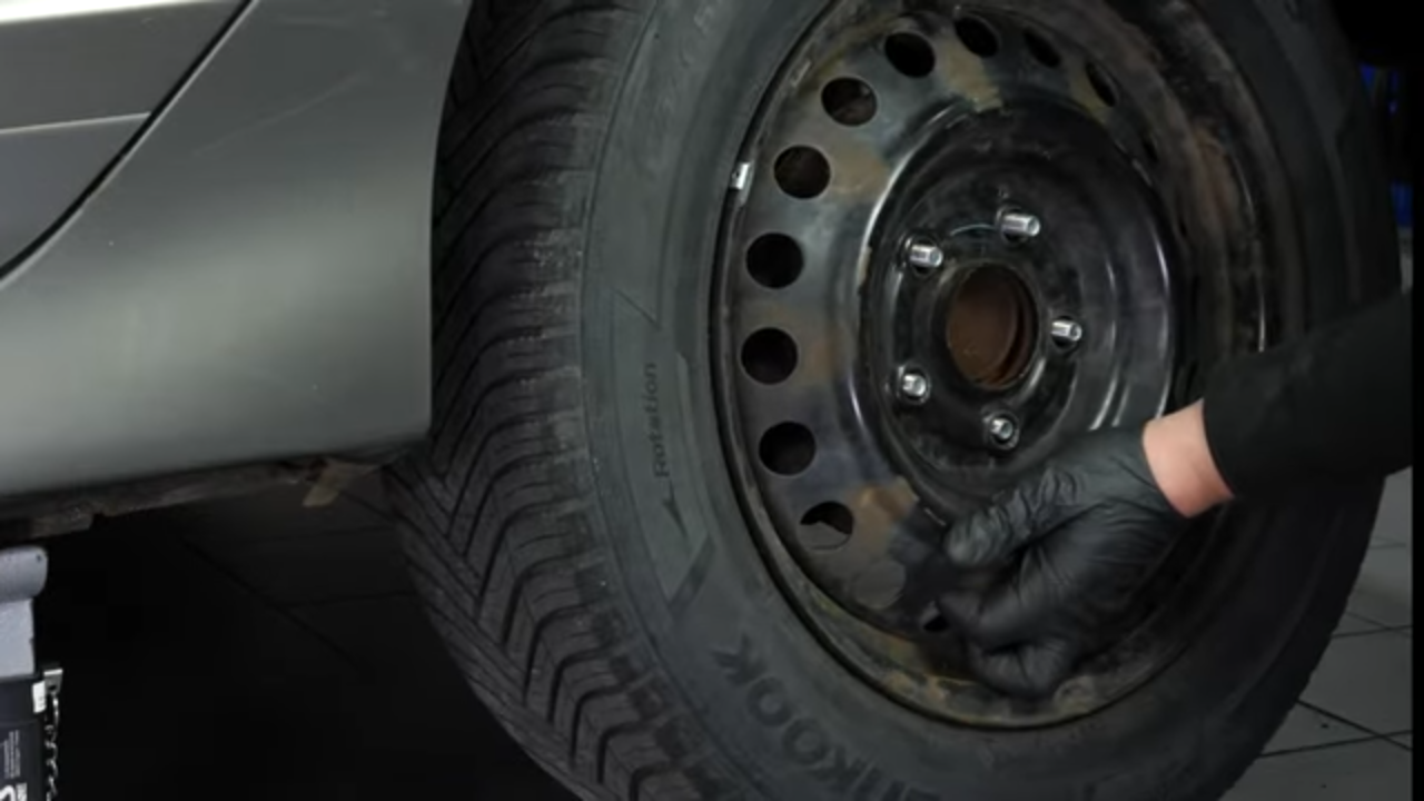 Lift the vehicle