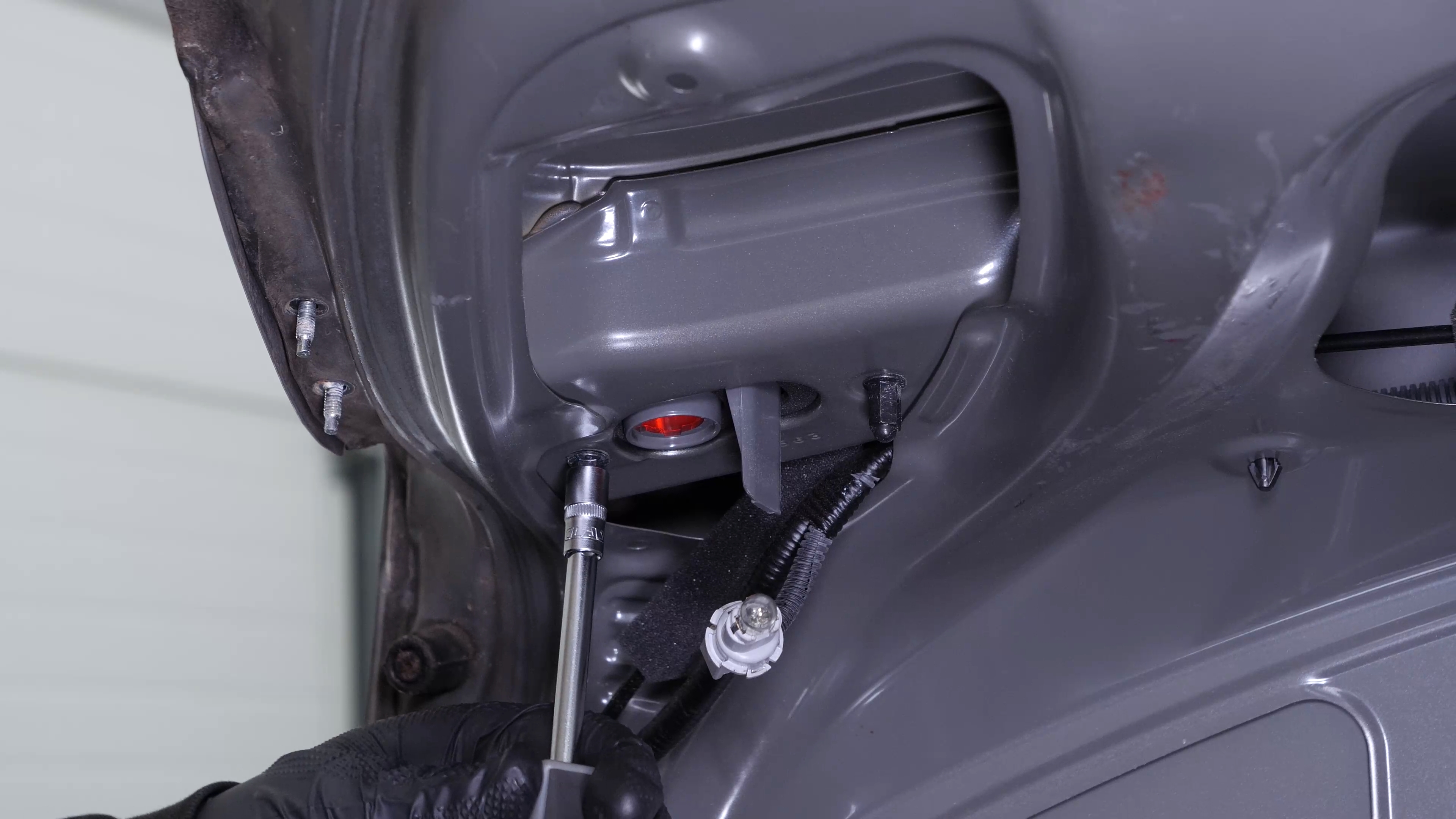 Remove the inner tail light