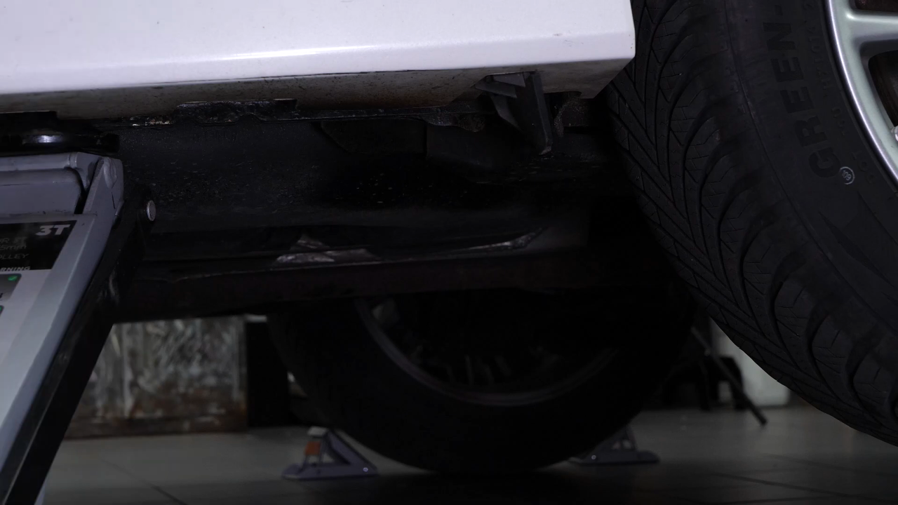 Put the vehicle back on the ground