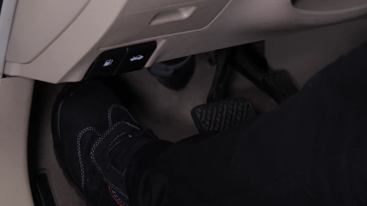 Loosen the parking brake