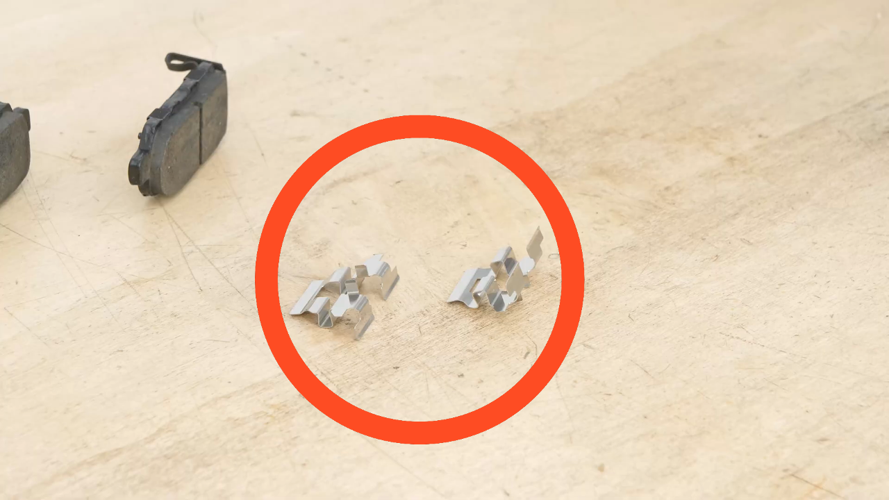 Place the new anti-rattle clips