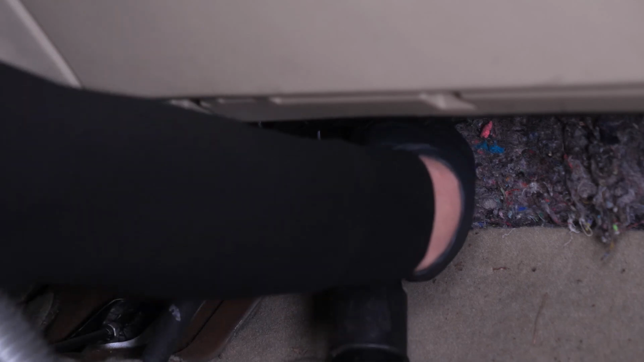 Clean the filter compartment