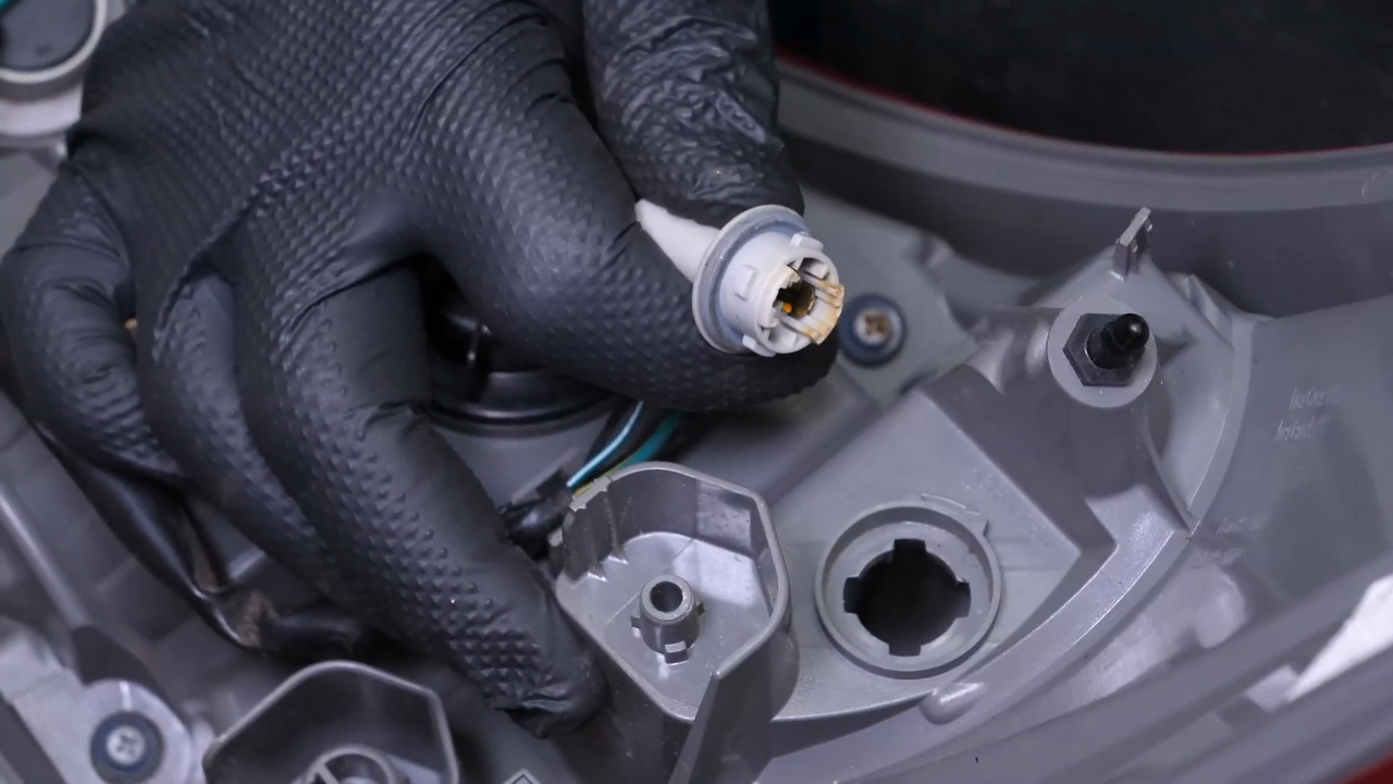 Change the parking light bulb