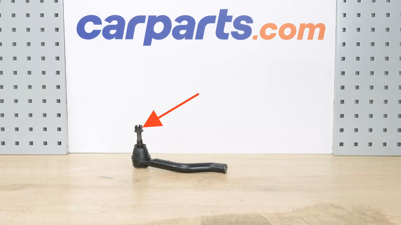 Prepare the new outer tie rod