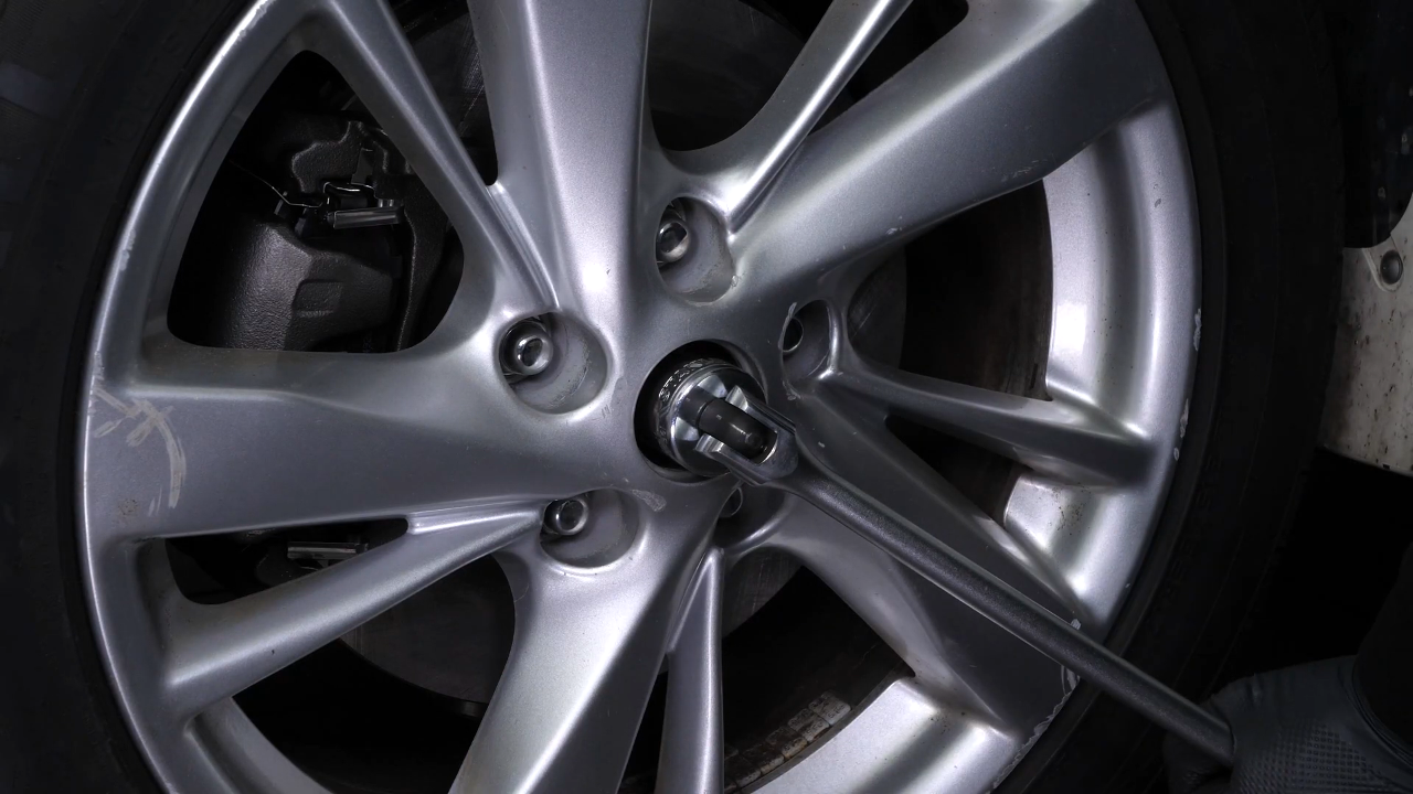 Unscrew the CV axle nuts