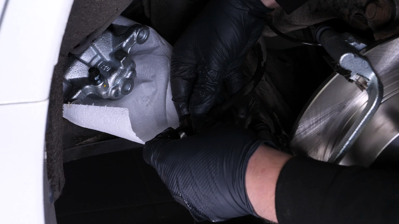 Tips before installing the new caliper