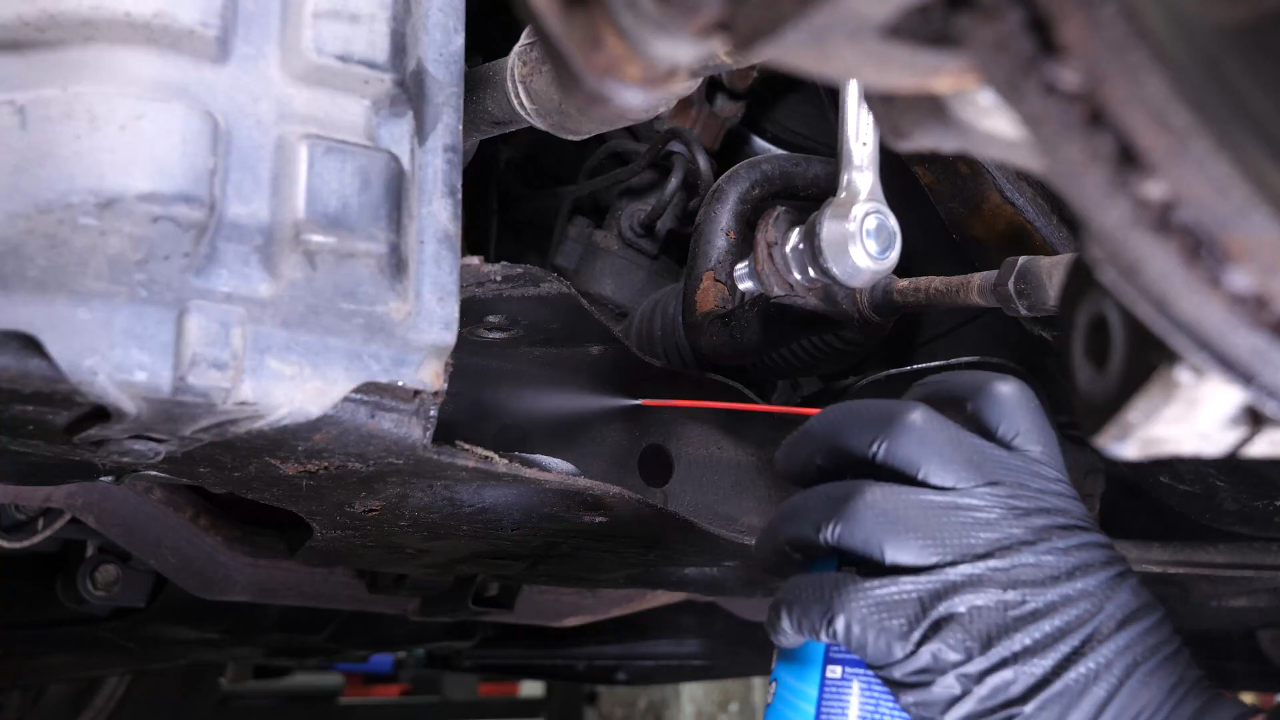 Prepare the new control arm