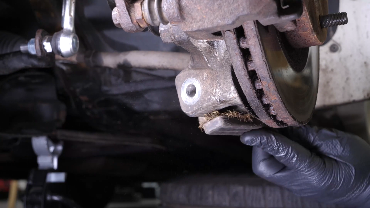 Prepare the new control arm